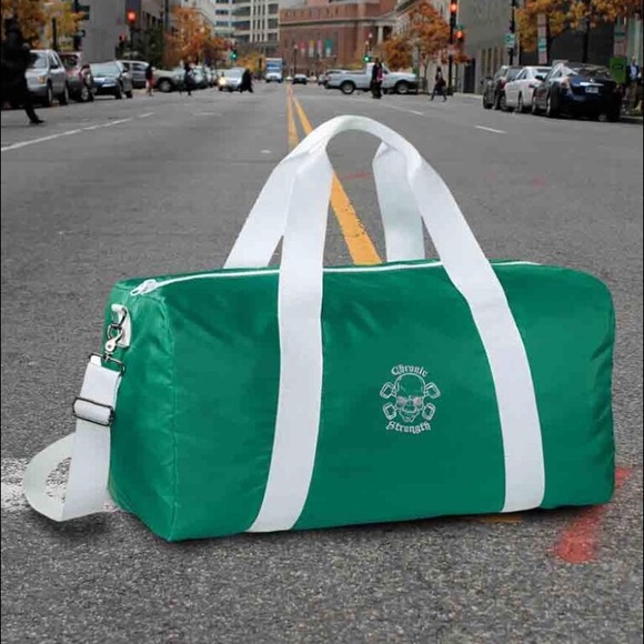 chronic strength Bags Chronic Strength Large Old School Duffle Bag